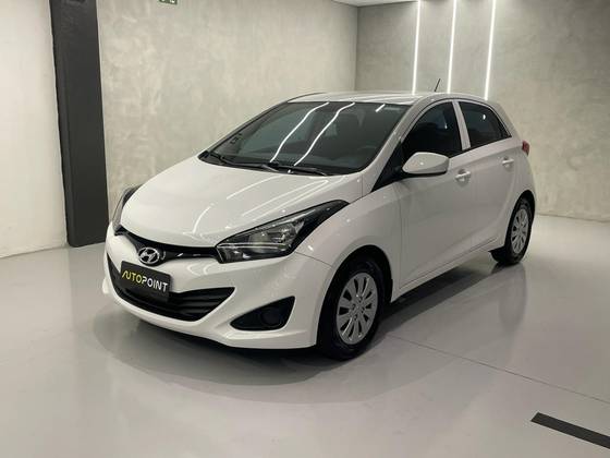 HYUNDAI HB20 1.0 COMFORT 12V FLEX 4P MANUAL HYUNDAI HB20 1.0 COMFORT 12V FLEX 4P MANUAL
